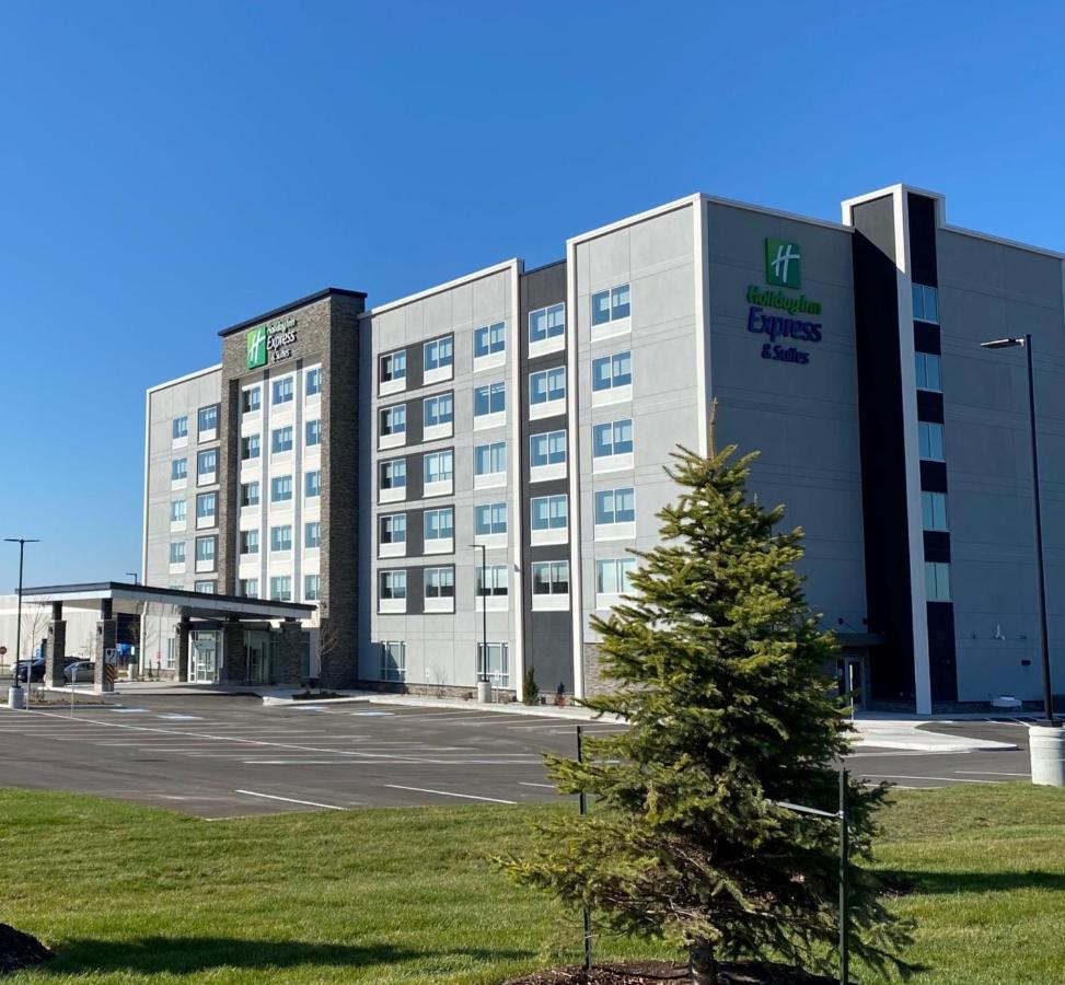 Holiday Inn Express & Suites - Aurora By Ihg Экстерьер фото