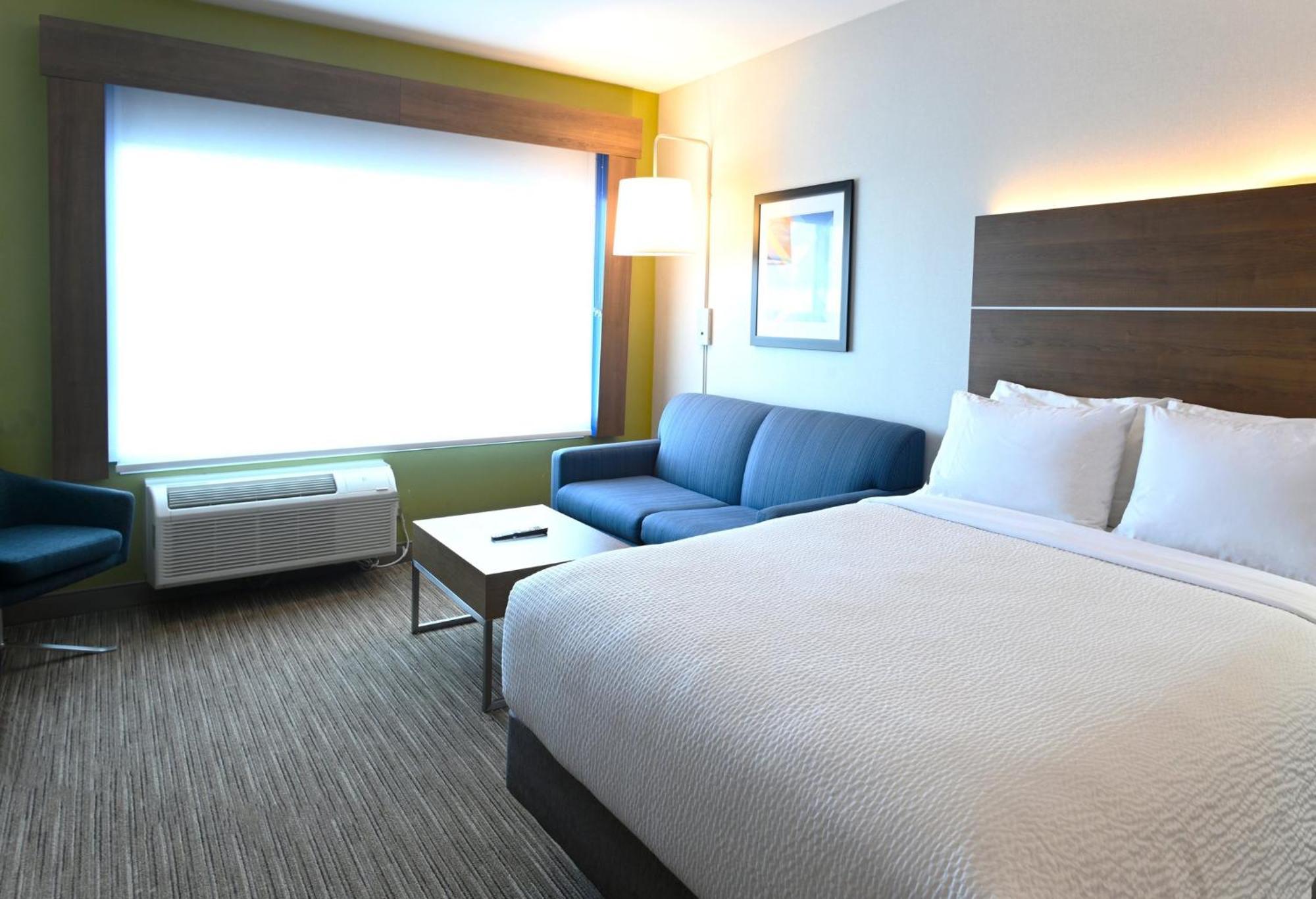 Holiday Inn Express & Suites - Aurora By Ihg Экстерьер фото